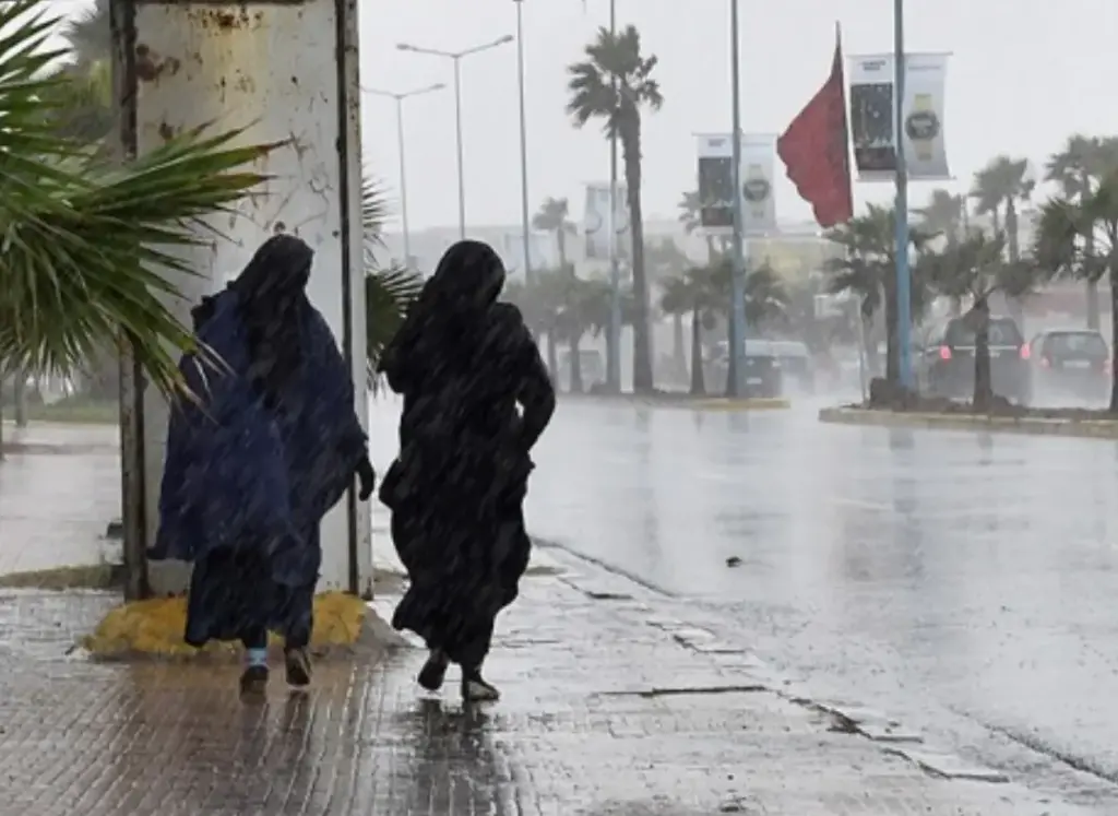 تراجع مؤقت للأمطار بالمغرب نهاية الأسبوع واضطراب جوي جديد الاثنين المقبل