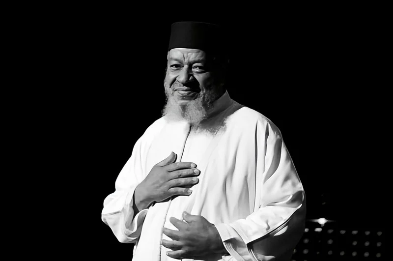 الملك ينعى بلخياط: خسارة فادحة للأسرة الفنية المغربية والعربية