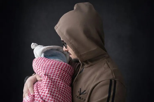 شقيق أبو عبيدة يطلق اسمه على مولوده الجديد