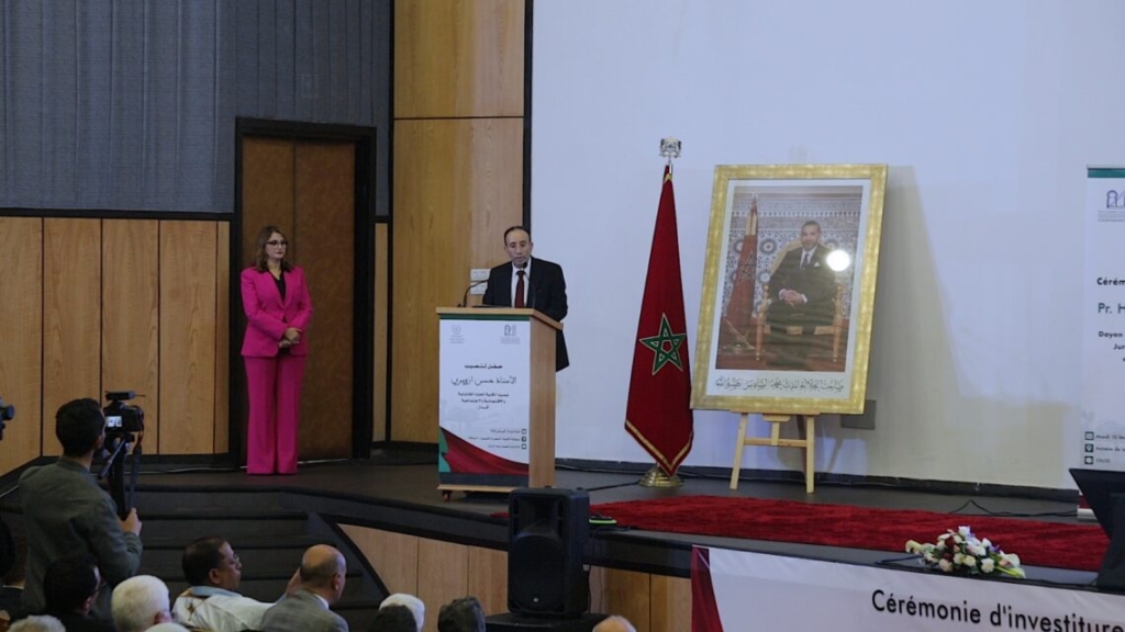 أزويري يتسلم عمادة الحقوق أكدال ورهان المرحلة تعزيز الجودة والحكامة