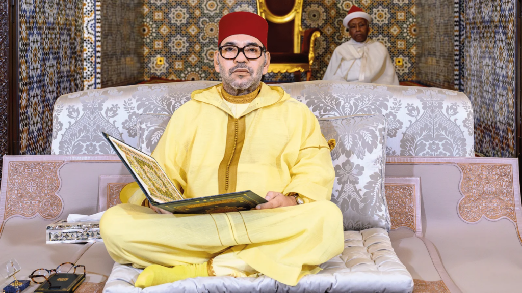 الملك يأمر بفتح 157 مسجدا في بداية رمضان