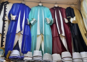 أقمشة وزخارف تحكي الهوية.. رمضان ينعش ذاكرة اللباس المغربي