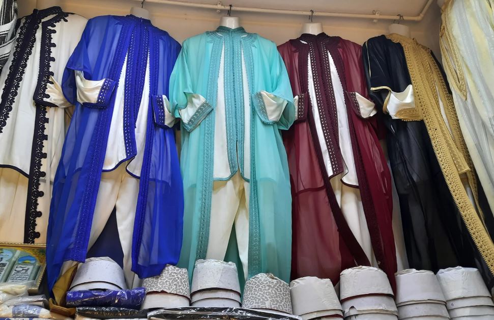 أقمشة وزخارف تحكي الهوية.. رمضان ينعش ذاكرة اللباس المغربي