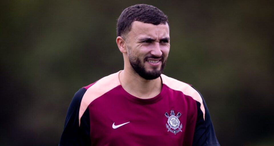 المغربي لبيض ينضم إلى نادي كورينثيانز البرازيلي