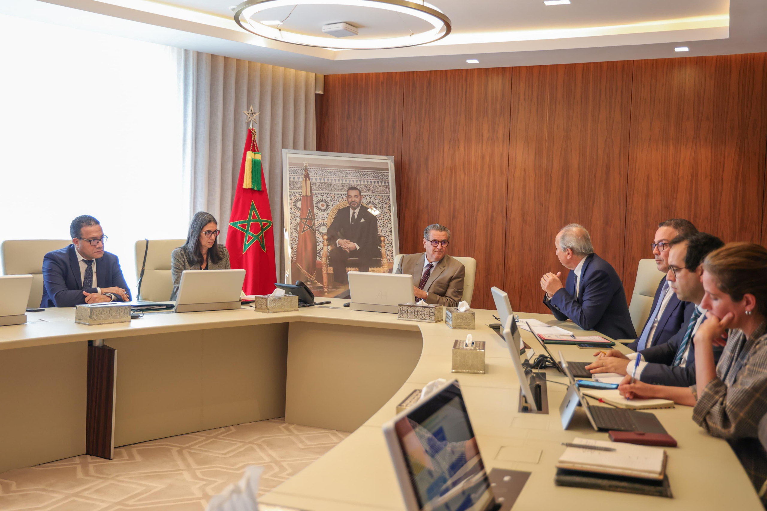 أخنوش يدعو لإطلاق عملية التفكير في الاستراتيجية الوطنية للتعليم لما بعد 2026
