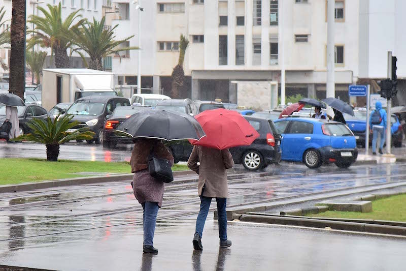 زخات رعدية قوية وثلوج بالمغرب ومديرية الأرصاد تدعو إلى الحذر