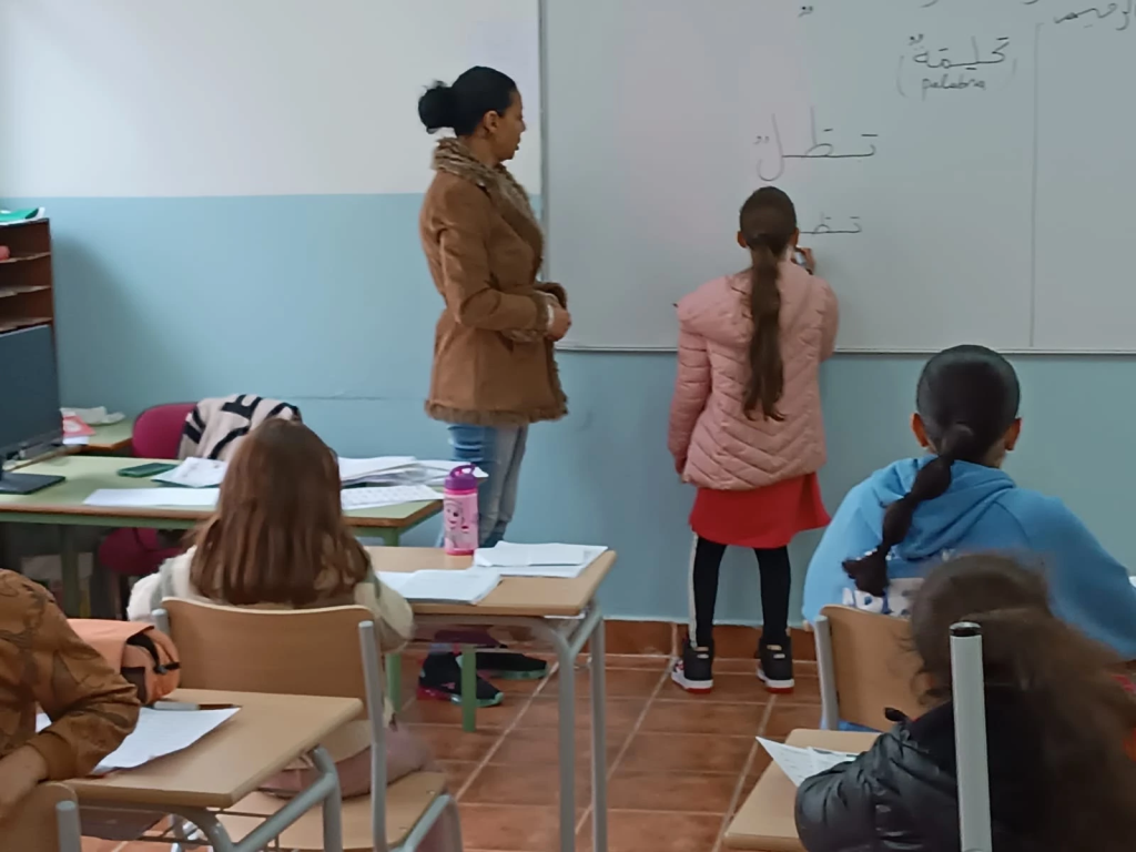 بوريطة يكشف مبررات مدريد ومورسيا لتعليق تدريس العربية للجالية والمشاورات مستمرة