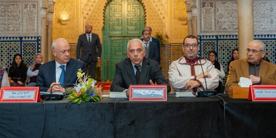 “البيجيدي” ينتقد “ضعف” التدبير و”هشاشة” الأغلبية بمجلس جهة الدار البيضاء