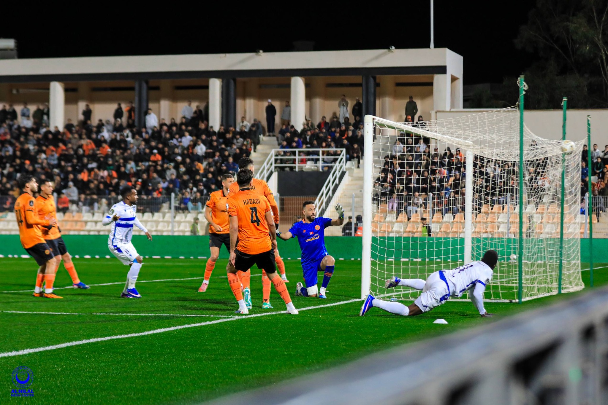 دوري الأبطال.. نهضة بركان ينجو من فخ الهلال السوداني بتعادل قاتل