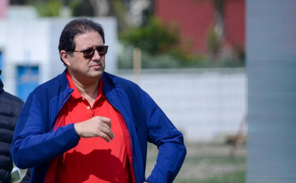 هشام آيت منا.. رئيس يجيد صنع الفشل