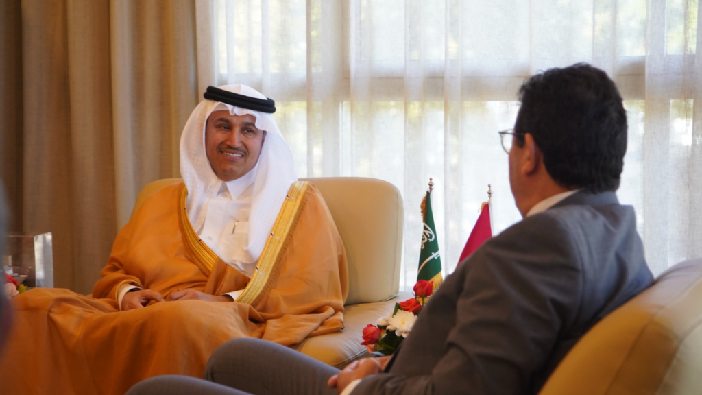 المغرب والسعودية يبحثان تعزيز التعاون بالنقل واللوجستيك