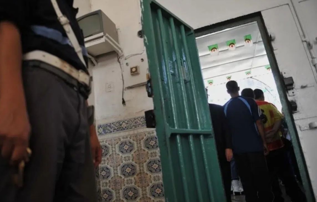 أكثر من 1400 سجين مغربي بالجزائر ومطالب حقوقية بعفو شامل