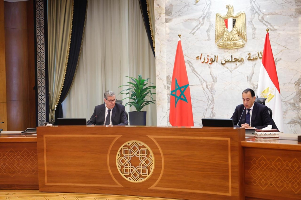 أخنوش يستحضر اتصال الملك برؤساء دول الخليج ويجدد تضامن المغرب ضد التصعيد الإيراني