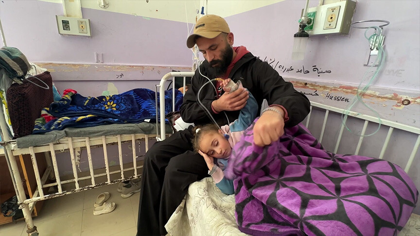 ثلاث شقيقات ومرض نادر واحد.. معاناة عائلة فلسطينية تنتظر باب النجاة