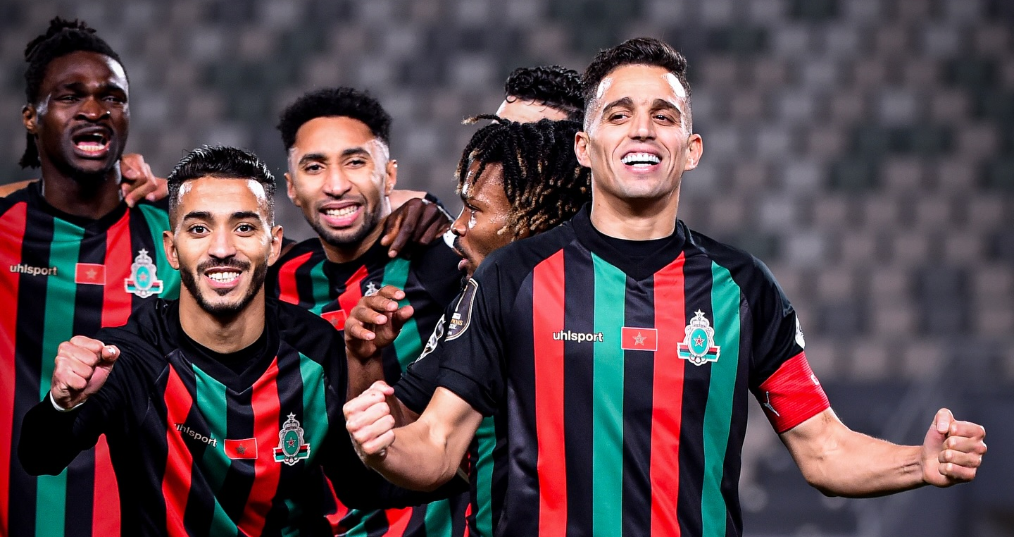 الجيش الملكي يسقط بركان بثنائية ويقترب من نهائي دوري الأبطال