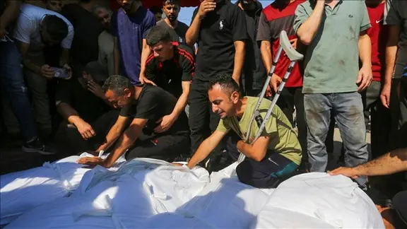 مقتل أربعة فلسطينيين في قصف إسرائيلي بغزة