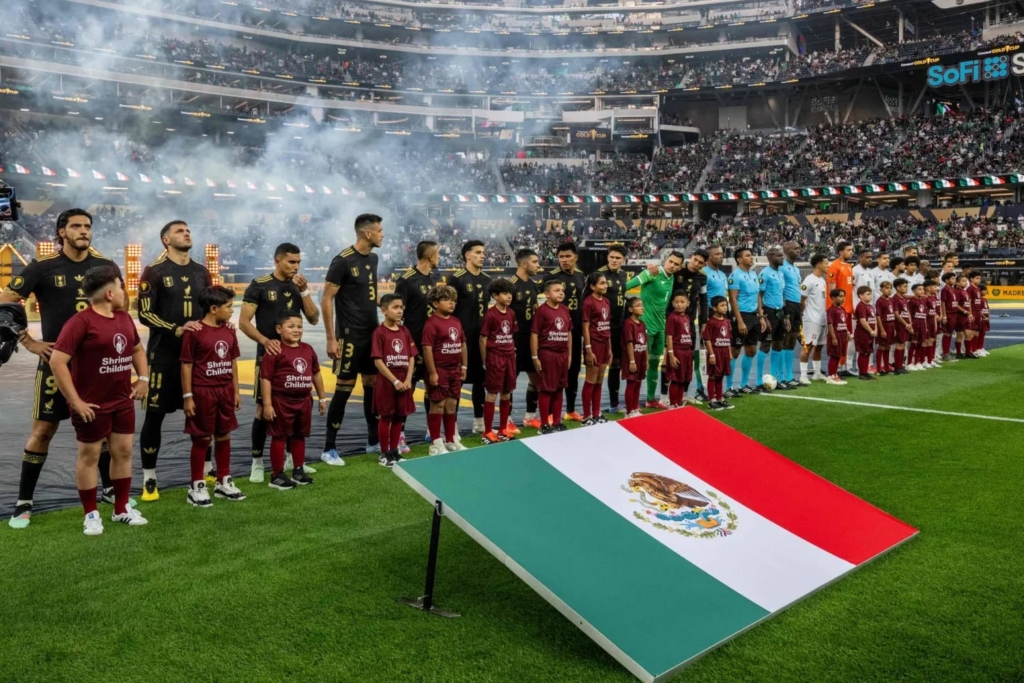 12 لاعبا من الدوري المحلي ضمن لائحة المكسيك للمونديال