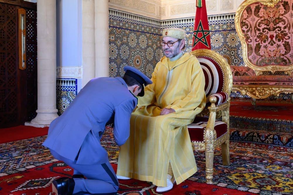 الملك يعين ولي العهد منسقا لمكاتب ومصالح القيادة العامة للقوات الملكية
