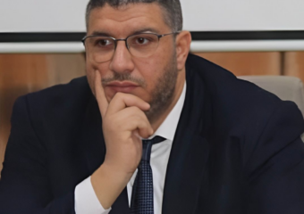 أبناءُ البيتِ الواحد لا يتهادمُون