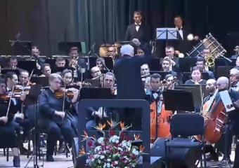 أوركسترا سيمفونية تحتفي بكلاسيكيات الجاز بالبيضاء