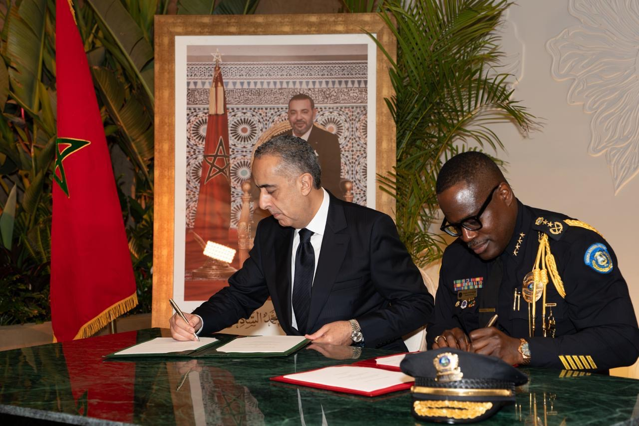 حموشي يوقع مذكرة تفاهم مع مفتش الشرطة الليبيرية
