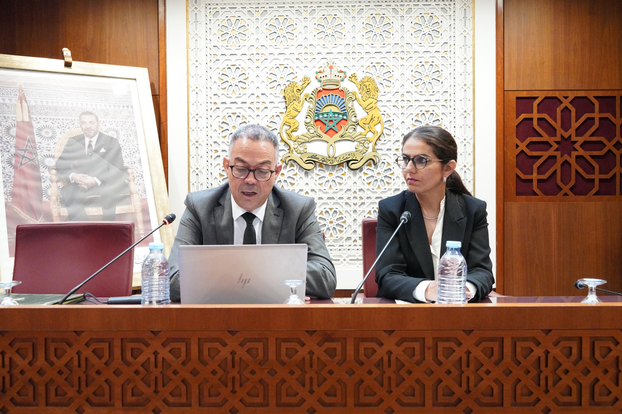 لقجع يكشف تفاصيل الاعتمادات الإضافية واستمرار الحرب يهدد برفع كلفة دعم الأسعار