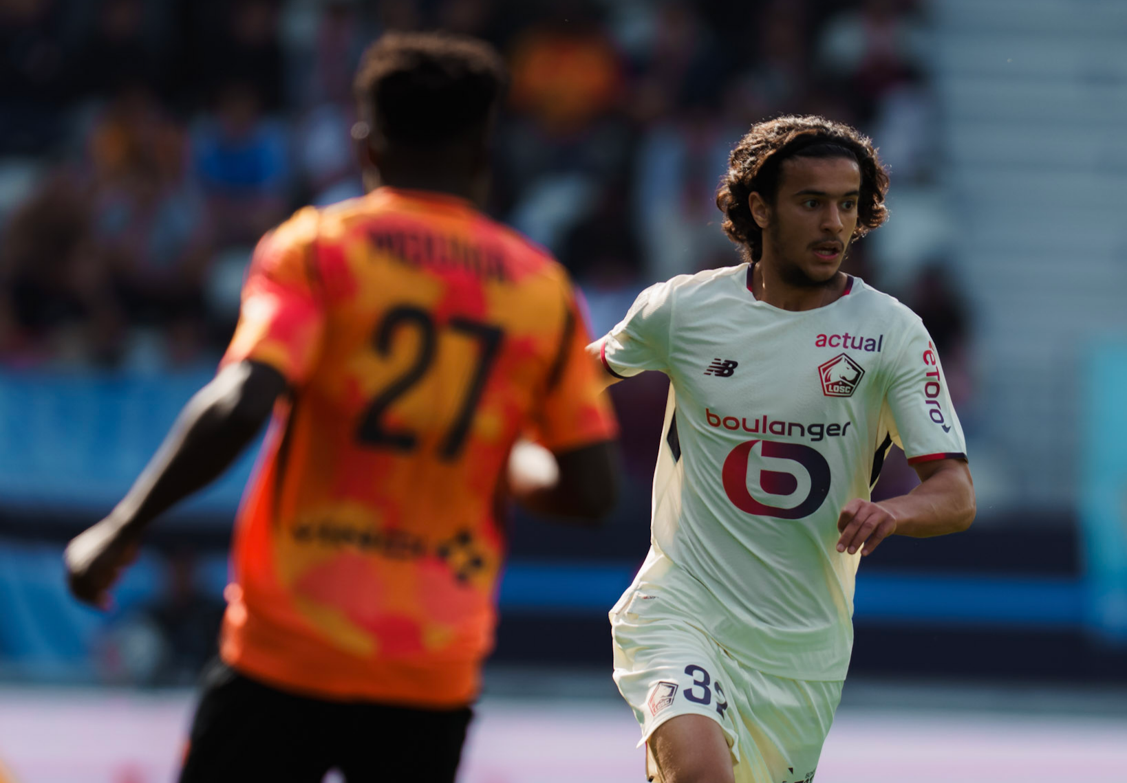 “البافاري” يغري بوعدي براتب ضخم لقطع الطريق على باريس وأرسنال