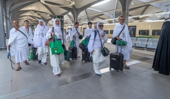 قطار الحرمين السريع ينقل أزيد من 800 ألف حاج