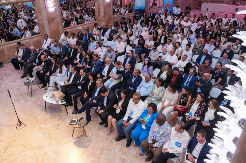 التجمع الوطني للأحرار يجدد التزامه بإشراك مغاربة العالم في العمل السياسي
