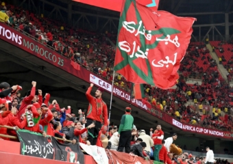من أجل المونديال.. الشارع المغربي يذيب الخلافات ويتحد خلف تشكيلة وهبي