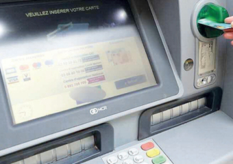 جنت منها عُمولات مُضاعفة.. البنوك تفاجئ المغاربة بتسقيف السحب في عيد الأضحى