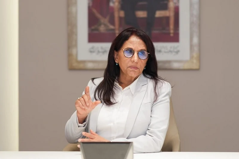 بوعياش تحذر من نشر فيديو طفل يشرب الخمر و”ما تقيش ولدي” تدخل على الخط