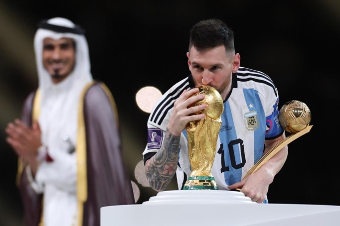 الأرجنتين في مواجهة ثقل التتويج المونديالي بقطر