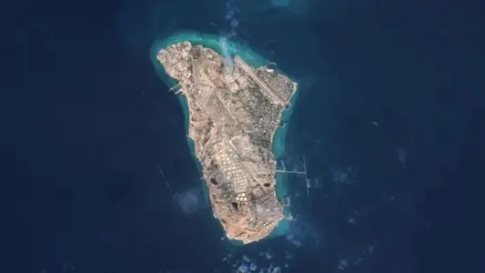 ماذا نعرف عن جزيرة خرج الإيرانية التي يتوعد ترامب بالسيطرة عليها؟