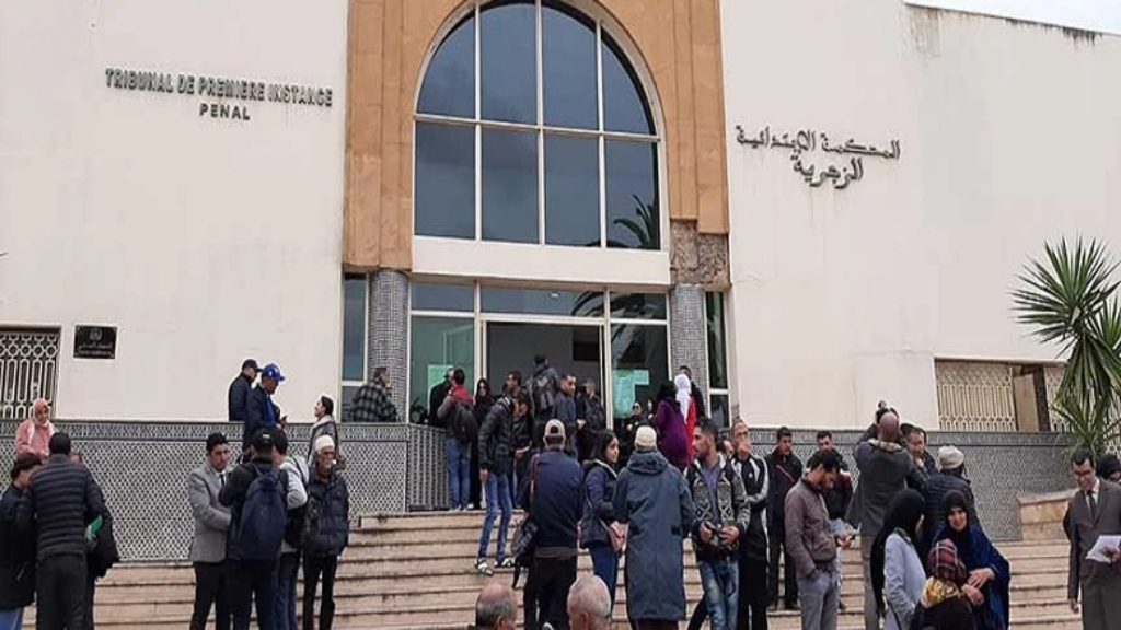 متابعة صناع المحتوى تثير نقاشا حول حدود تدخل الجمعيات