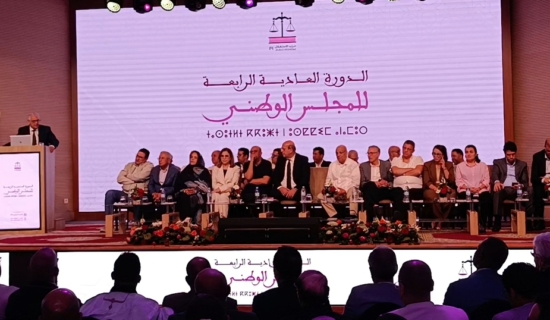 بركة يهاجم الفساد السياسي ويلتزم بالقطع مع الريع والهمزة ومحاربة تضارب المصالح