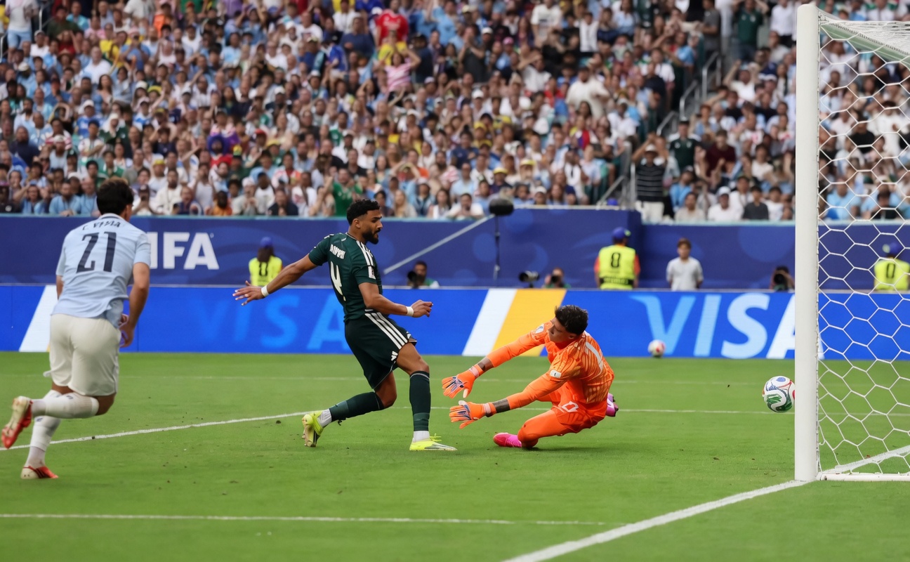 بأداء بطولي.. المنتخب السعودي يخرج بتعادل ثمين أمام الأوروغواي