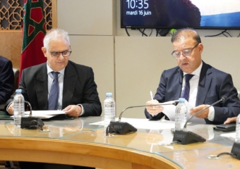 بركة يرفض “تبخيس” العمل السياسي ويتمسك باختصاص صياغة استراتيجية الموانئ