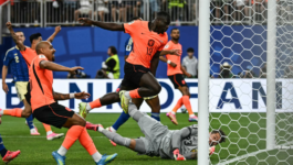 المنتخب الهولندي يقسو على السويد بخماسية