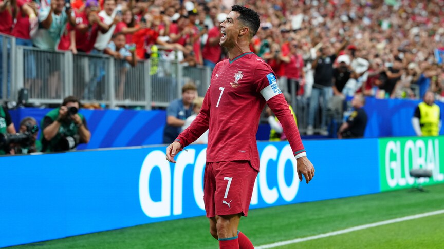رونالدو أول لاعب يسجل في 6 نسخ بكأس العالم