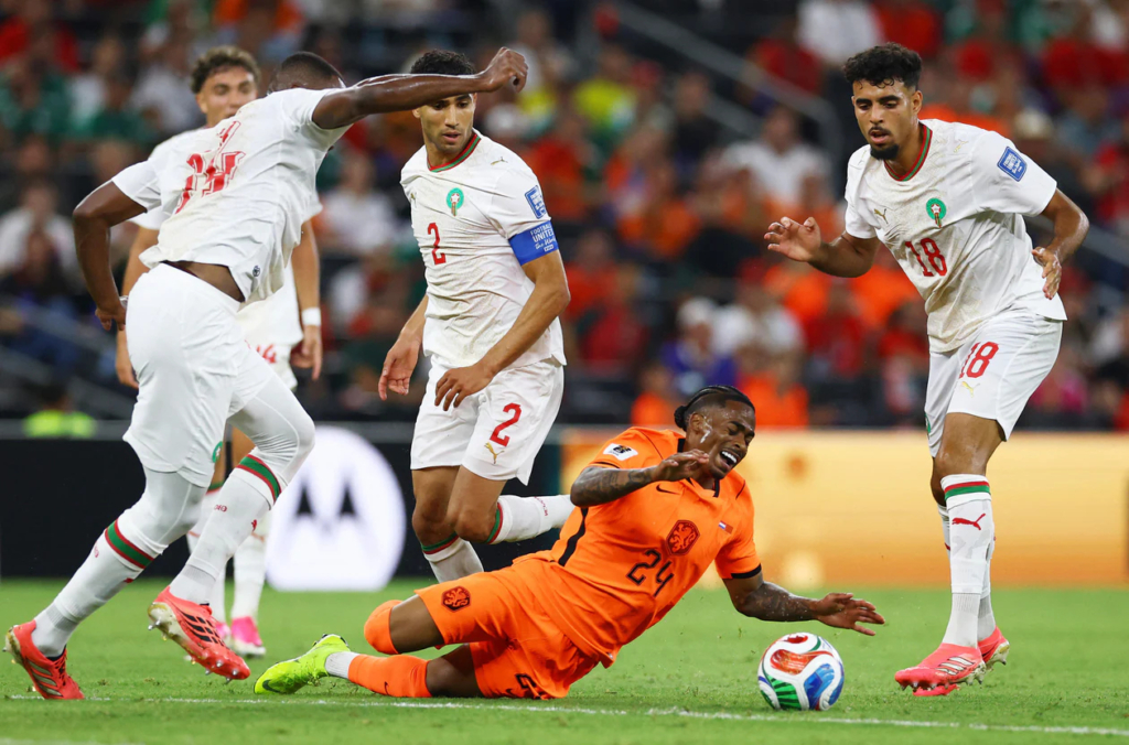 المنتخب المغربي يسقط هولندا بركلات الترجيح ويمر لثمن النهائي