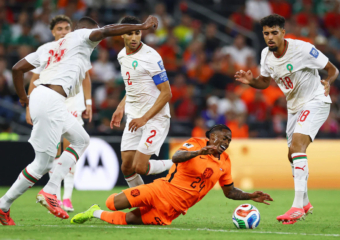 المنتخب المغربي يسقط هولندا بركلات الترجيح ويمر لثمن النهائي