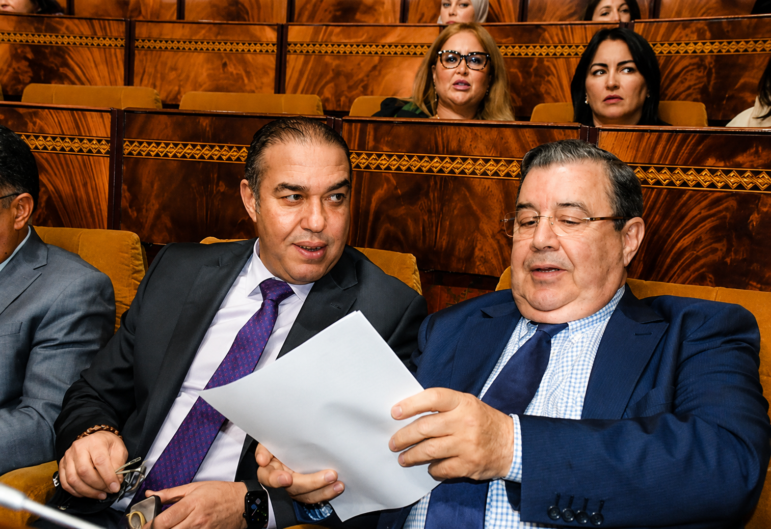 السنتيسي يحسم استقالته من الحركة الشعبية احتجاجاً على تصريحات أوزين