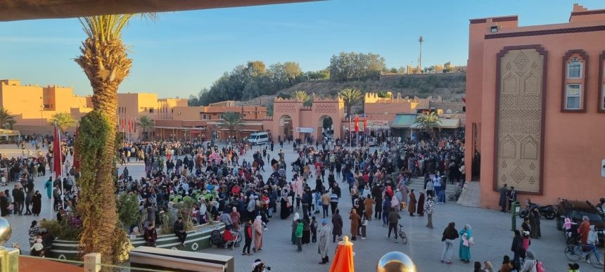 ساحة الموحدين بورزازات.. القلب النابض لمدينة الألف قصبة وقصبة