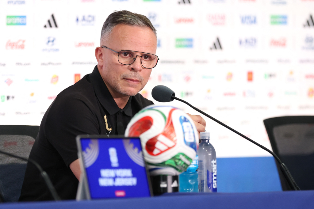 وهبي: المنتخب الفرنسي يملك منظومة قوية لكننا سنخلق لهم مشاكل كبيرة
