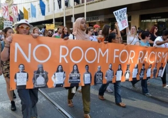 كيف فتحت أزمة المعيشة الباب أمام صعود اليمين المتطرف في أستراليا؟