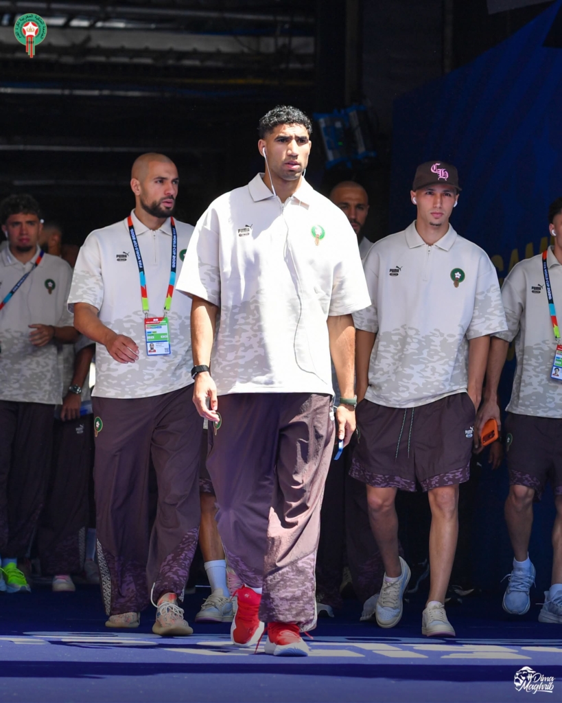 المنتخب المغربي لكرة القدم يصل إلى مطار الرباط – سلا
