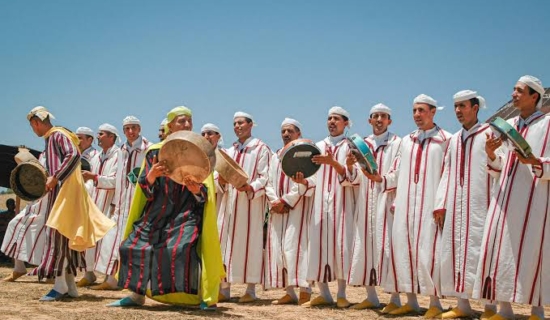 مشاركة 40 فرقة فولكلورية في المهرجان الوطني لأحيدوس