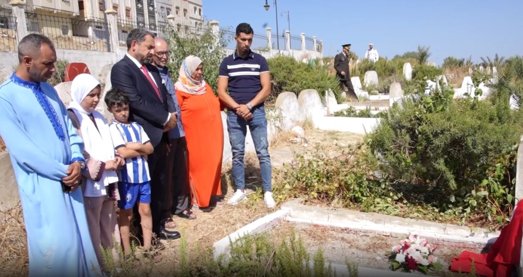 السفير التركي يزور عائلة المغربي الذي قضى برصاص الانقلابيين في إسطنبول
