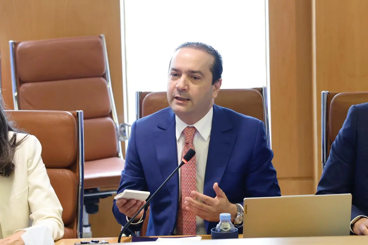 “الباطرونا” تستقبل قيادات تجمعية وبرنامج الأحرار على طاولة النقاش